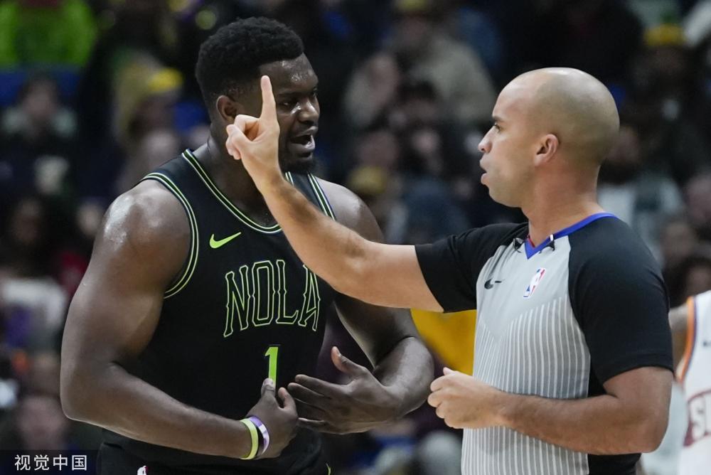 还以戴着面 还以戴着面