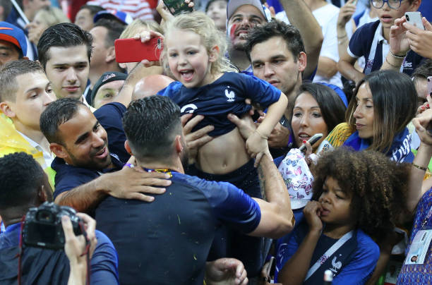 个方向稳步 个方向稳步